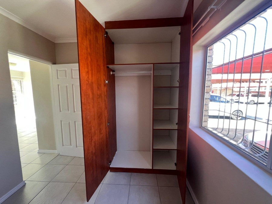 To Let 2 Bedroom Property for Rent in Walmer Heights Eastern Cape